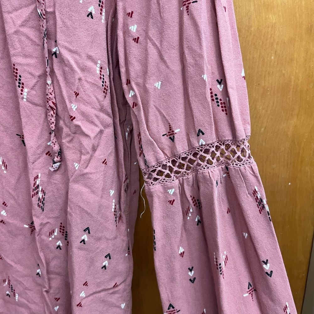 Maurices Mauve Aztec Patterned Balloon Sleeve Blo… - image 4